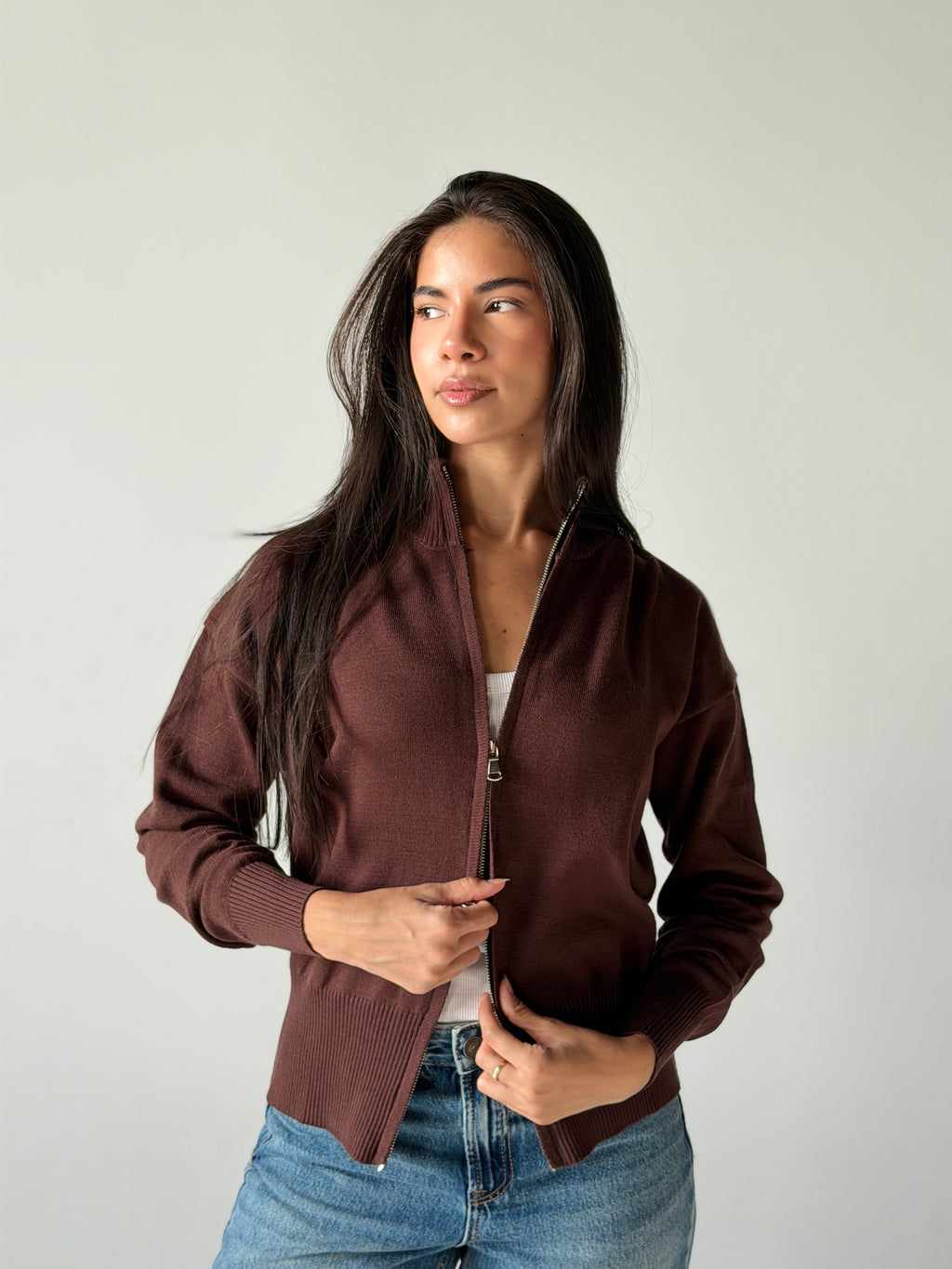 Zip-Up knit Cardigan in Brown