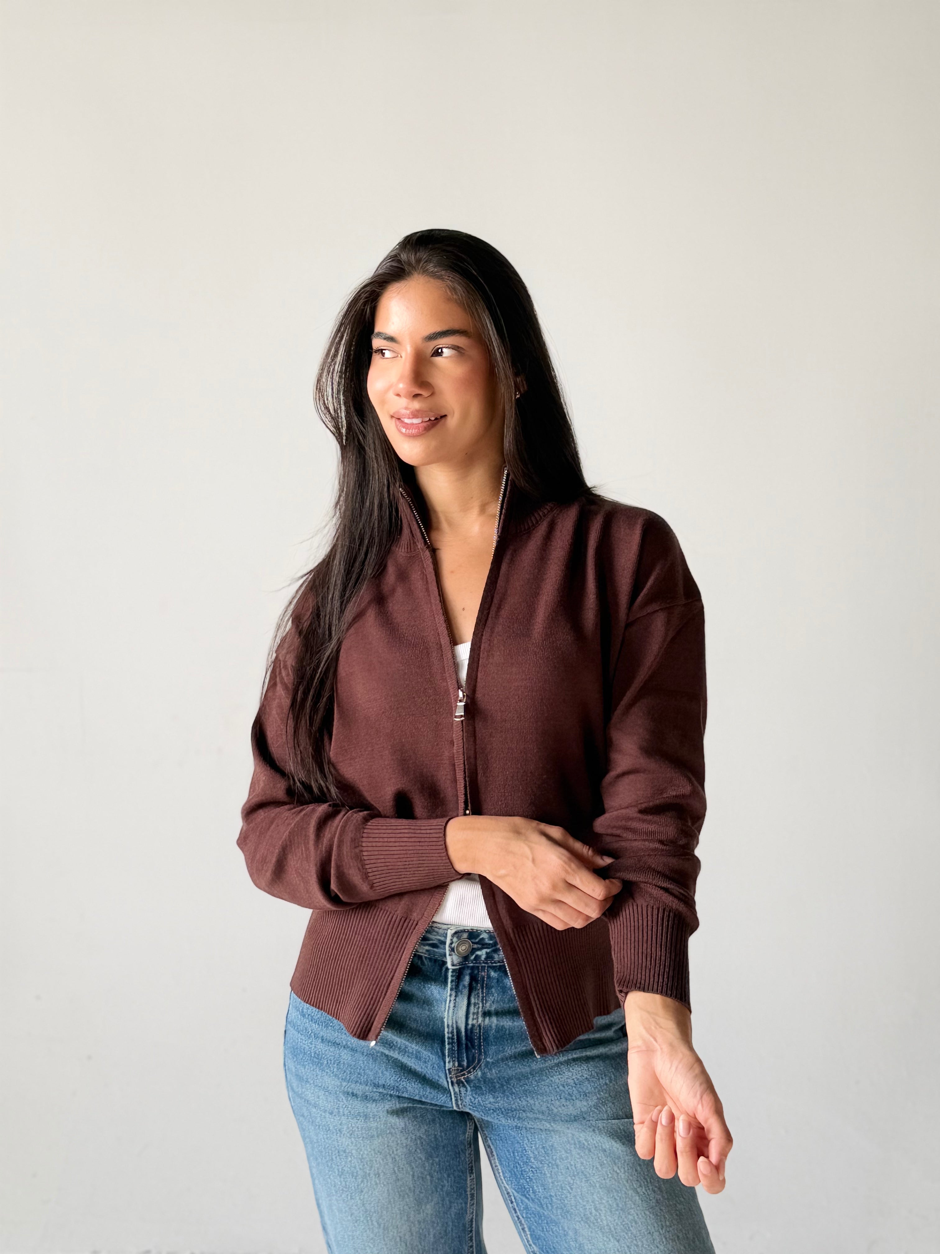 Zip-Up knit Cardigan in Brown