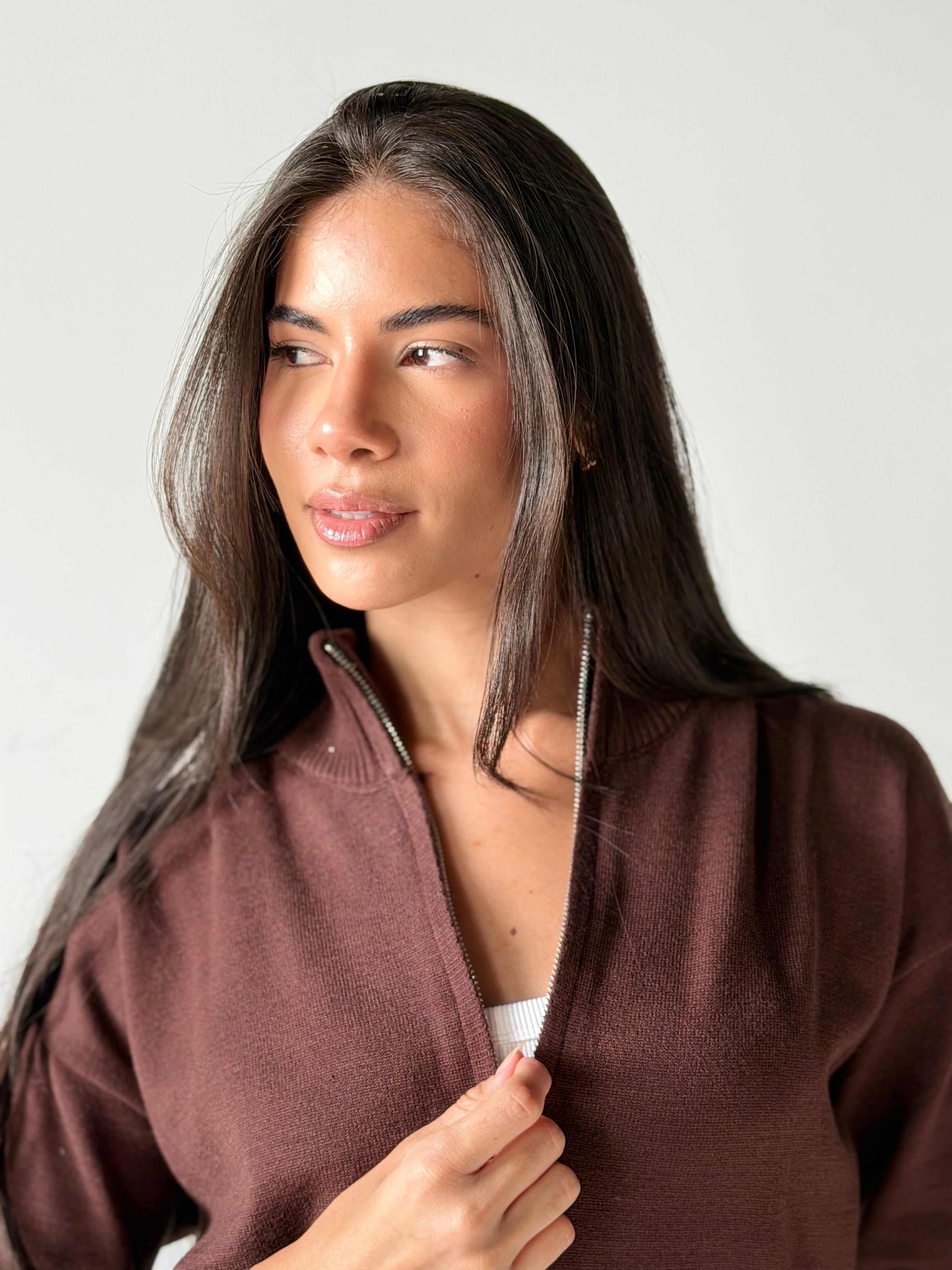 Zip-Up knit Cardigan in Brown