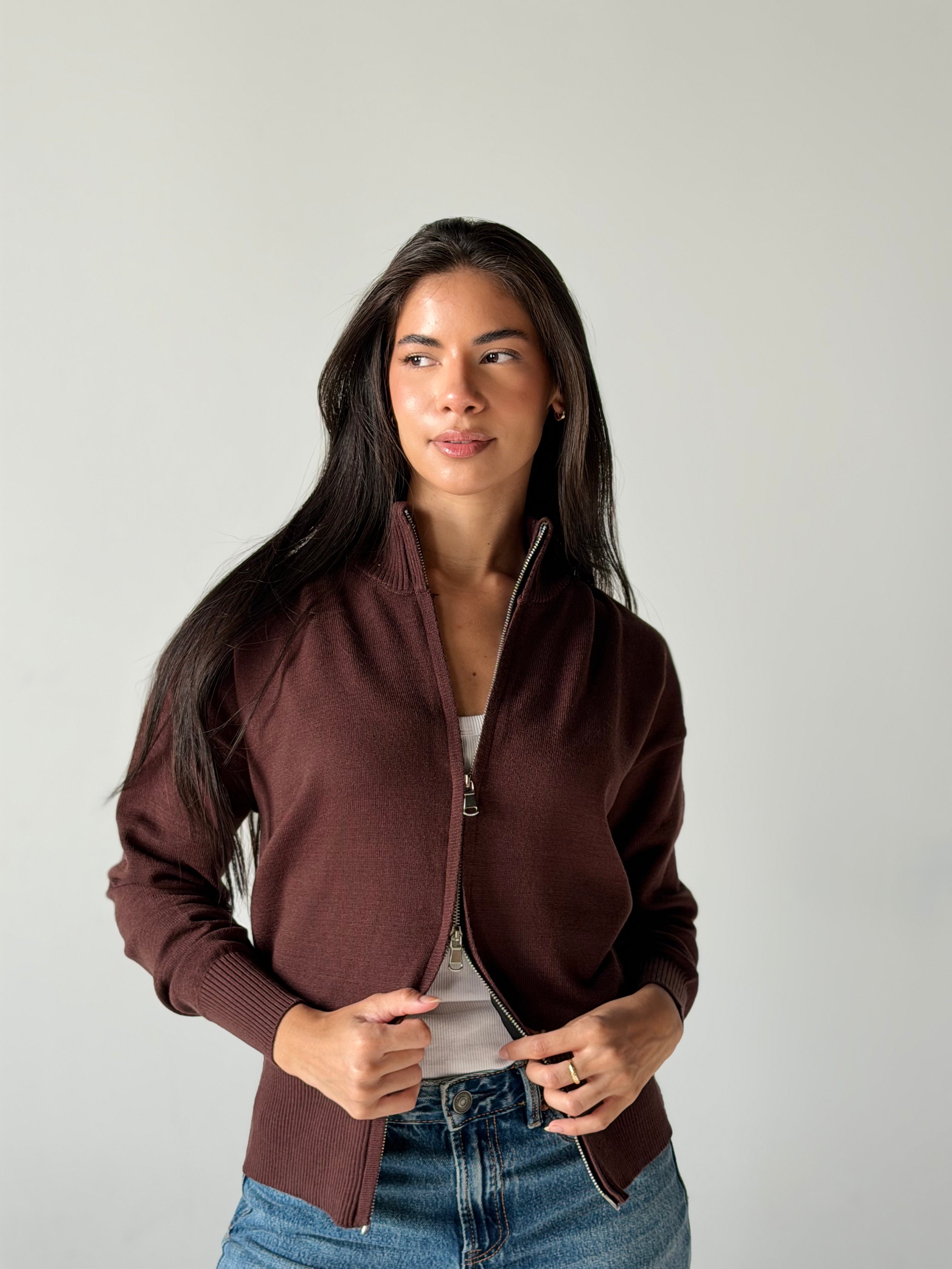 Zip-Up knit Cardigan in Brown