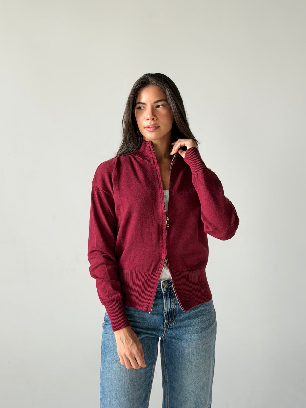 Zip-Up knit Cardigan in Burgundy