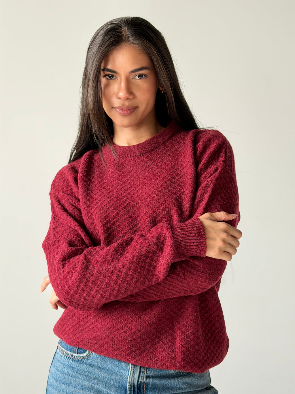 Round Neck Sweater in Burgundy