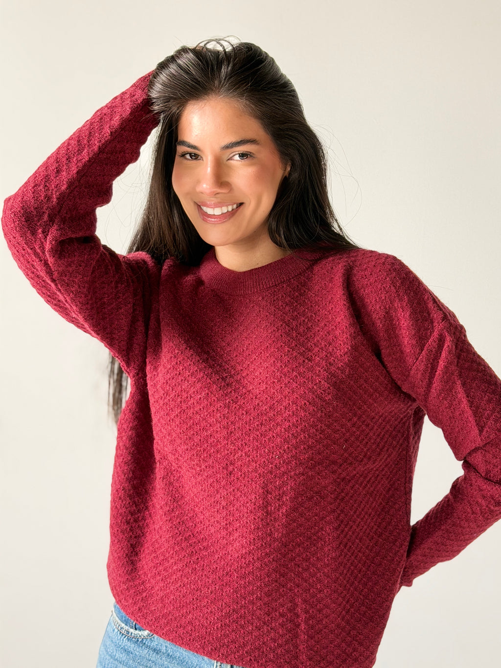 Round Neck Sweater in Burgundy